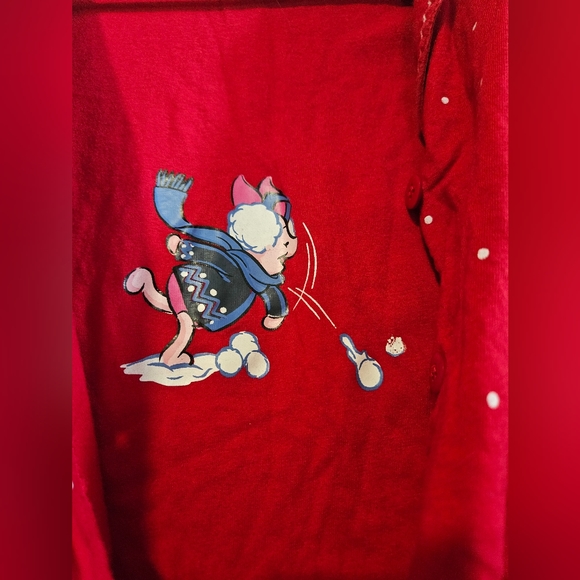 Winnie the Pooh Women's Pajama PJ Set Top & Pant RARE Medium red snow ball fight - Picture 7 of 16